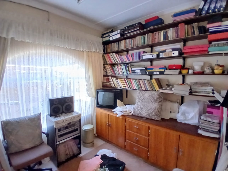 4 Bedroom Property for Sale in Kuruman Northern Cape